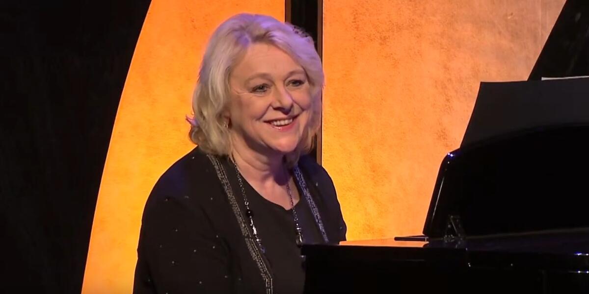 Cronfa Annette Bryn Parri